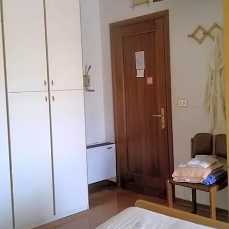 Le Tre Grazie Bed and Breakfast *